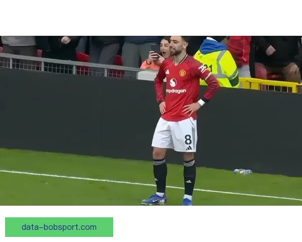 布鲁诺费尔南德斯荣膺2026年3月足坛MVP表现引人瞩目